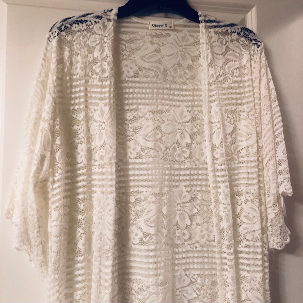 Lace kimono